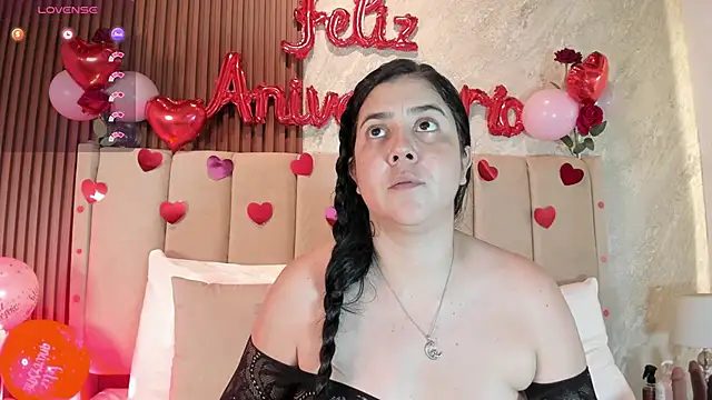  Cris Spicy  online show from July 2026 07:13:01 PM