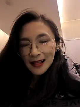 wsyx326 online show from October 2025 04:14:01 AM