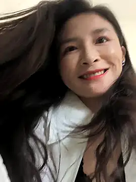 wsyx326 online show from November 2025 04:35:01 AM