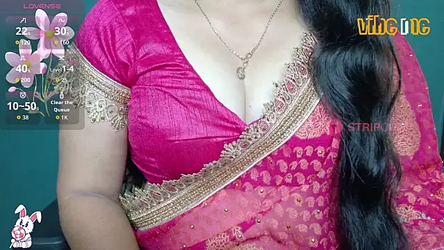 Snapshot of megHana_teLugGu chatting on September 2025 10:40:02 AM megHana teLugGu online show from September 2025 10:40:02 AM