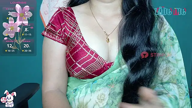 Snapshot of megHana_teLugGu chatting on October 2025 04:48:01 AM megHana teLugGu online show from October 2025 04:48:01 AM
