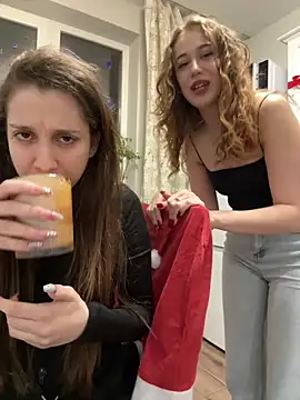 Snapshot of yourfavpsy_ chatting on December 2025 04:14:01 PM yourfavpsy online show from December 2025 04:14:01 PM