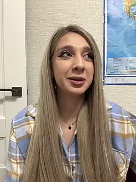 Snapshot of yourfavpsy_ chatting on December 2025 04:47:01 PM yourfavpsy online show from December 2025 04:47:01 PM