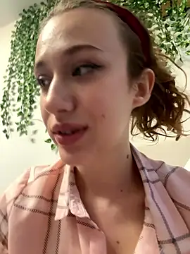 Snapshot of yourfavpsy_ chatting on January 2026 01:27:02 PM yourfavpsy online show from January 2026 01:27:02 PM