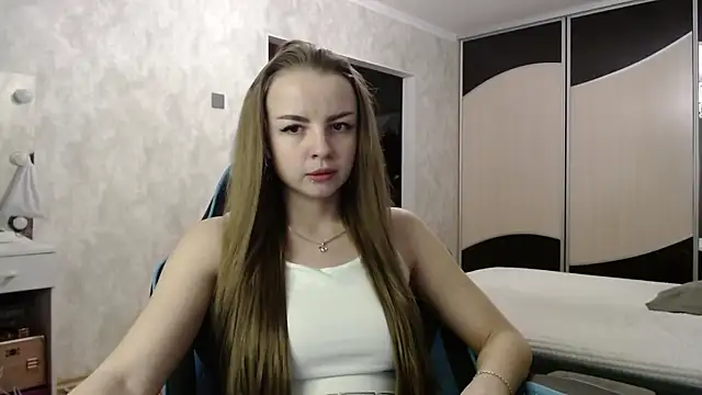 Lio noy online show from October 2025 07:55:01 PM