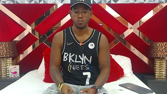 AndyCalifornia1 online show from November 2025 12:39:02 PM