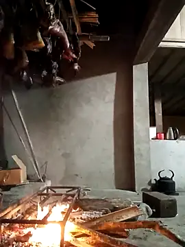 Phuongphuongg online show from December 2025 11:22:01 PM