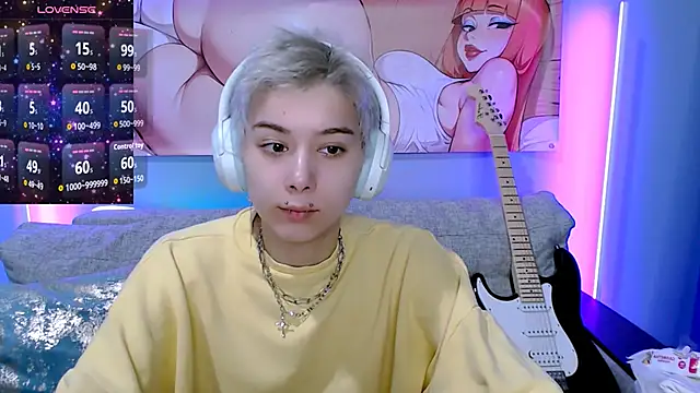 SophieAsh online show from November 2025 07:08:02 AM