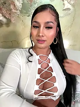 jesse veraa  online show from December 2025 11:23:02 PM