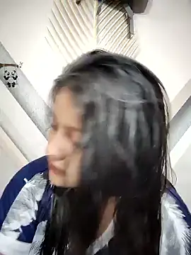 Dipali143143 online show from May 2026 01:06:01 PM