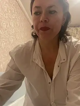 Kiravix online show from February 2026 08:42:02 PM