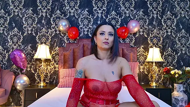 ReynadelRey online show from February 2026 07:42:02 PM