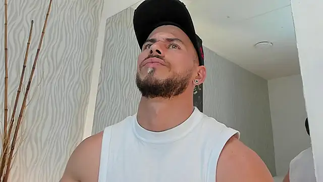 dylan jacobx online show from July 2026 08:33:02 PM
