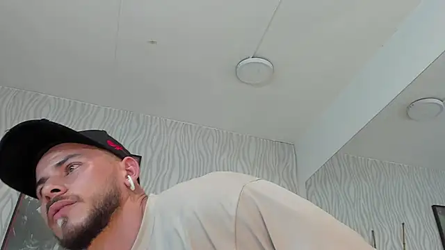 dylan jacobx online show from July 2026 08:52:02 PM