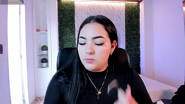 sofiacaramel online show from February 2026 02:02:02 PM