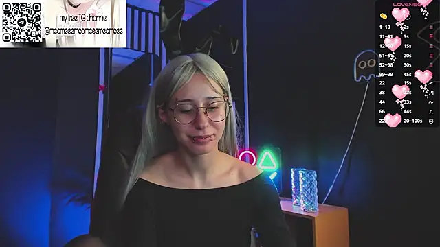 meomeee online show from February 2026 04:02:02 PM