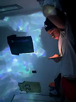 Snapshot of tyrek5051 chatting on November 2025 07:11:02 AM tyrek5051 online show from November 2025 07:11:02 AM