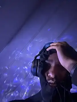 Snapshot of tyrek5051 chatting on November 2025 07:29:01 AM tyrek5051 online show from November 2025 07:29:01 AM