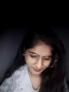 Sexey-Puja online show from December 2025 04:18:02 AM