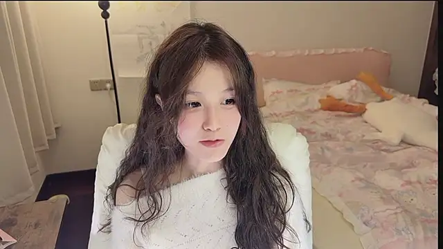 FuFu-puff online show from December 2025 05:09:01 PM