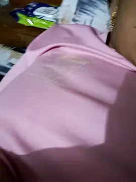 Anushka14321 online show from November 2025 06:09:02 PM