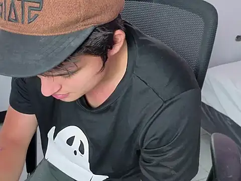 invincible200 online show from October 2025 01:56:02 PM