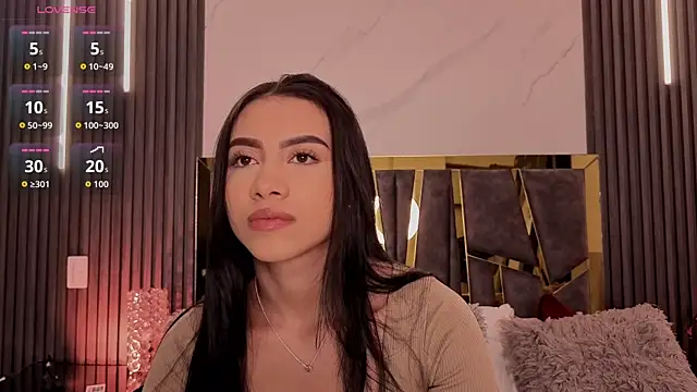 ScarletTorres online show from July 2026 01:24:01 PM