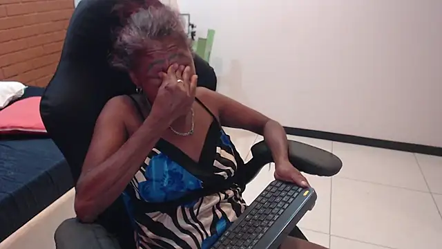 JackyHotBlack online show from November 2025 12:00:01 AM