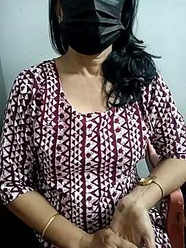 Snapshot of ammala_honey chatting on September 2025 10:28:01 AM ammala honey online show from September 2025 10:28:01 AM