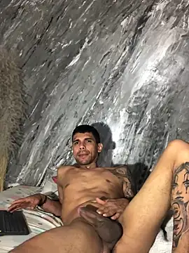 allanjones15 online show from October 2025 05:41:01 AM