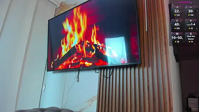 Michelle Ferrerr online show from April 2026 10:29:02 AM