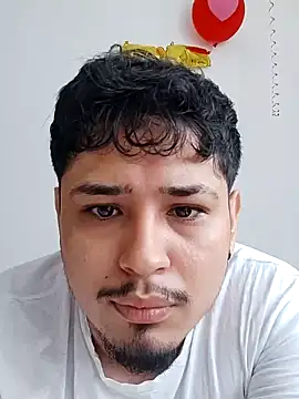 Snapshot of LordValdomero-00 chatting on November 2025 03:11:01 PM LordValdomero-00 online show from November 2025 03:11:01 PM