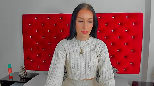 Snapshot of PleasureJasmine chatting on November 2025 09:41:02 AM PleasureJasmine online show from November 2025 09:41:02 AM