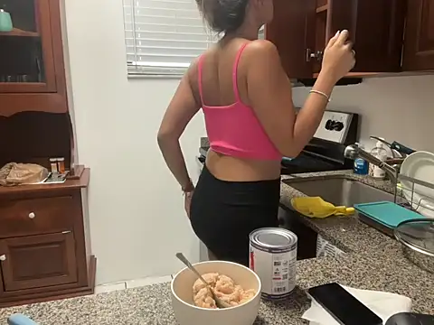 Snapshot of prettyykitty22 chatting on September 2025 05:47:02 PM prettyykitty22 online show from September 2025 05:47:02 PM