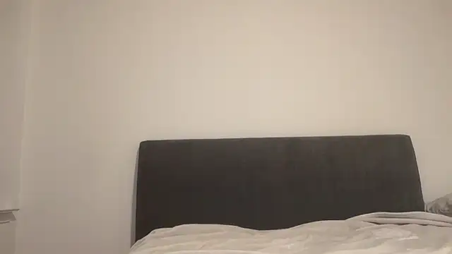 prettyykitty22 online show from June 2026 03:42:02 AM