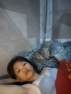 LinhNa999 online show from March 2026 01:23:01 AM