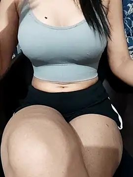 Snapshot of Your_Rubina chatting on November 2025 02:08:01 PM Your Rubina online show from November 2025 02:08:01 PM