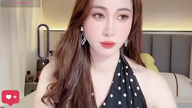 wuyueaini online show from April 2026 06:25:02 AM