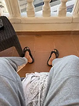 Manu97k online show from January 2026 12:09:02 PM