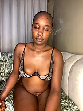 Snapshot of TinaFavourite chatting on September 2025 03:01:02 PM TinaFavourite online show from September 2025 03:01:02 PM