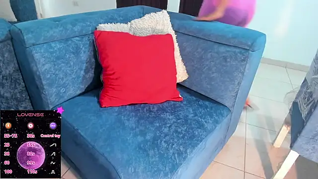 LiloTorontoo online show from December 2025 03:19:01 PM