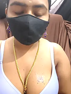 Snapshot of Tamil_Lotus chatting on October 2025 06:10:01 AM Tamil Lotus online show from October 2025 06:10:01 AM