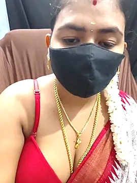 Snapshot of Tamil_Lotus chatting on November 2025 05:35:02 PM Tamil Lotus online show from November 2025 05:35:02 PM