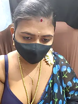 Snapshot of Tamil_Lotus chatting on December 2025 06:12:01 PM Tamil Lotus online show from December 2025 06:12:01 PM