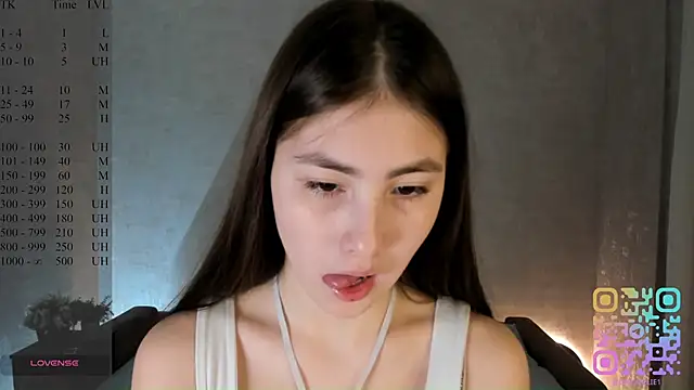 Snapshot of LynetteDanley chatting on November 2025 05:02:01 PM LynetteDanley online show from November 2025 05:02:01 PM