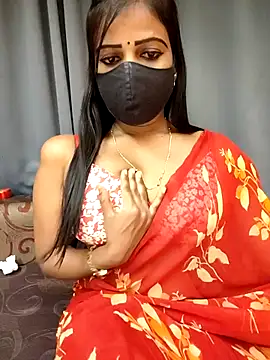 Misss-julli online show from November 2025 03:56:02 PM