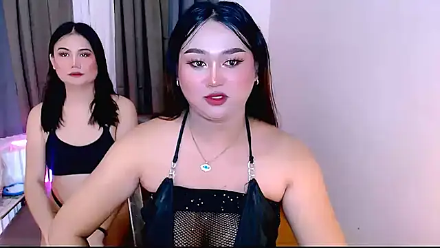 Lilly-lou online show from October 2025 09:13:01 PM