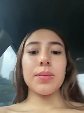 Snapshot of SweetMaddiee_ chatting on October 2025 10:08:01 PM SweetMaddiee online show from October 2025 10:08:01 PM