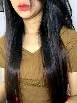 Snapshot of Sexlove_bb chatting on October 2025 05:11:02 AM Sexlove bb online show from October 2025 05:11:02 AM