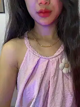 Snapshot of Sexlove_bb chatting on October 2025 06:47:01 AM Sexlove bb online show from October 2025 06:47:01 AM